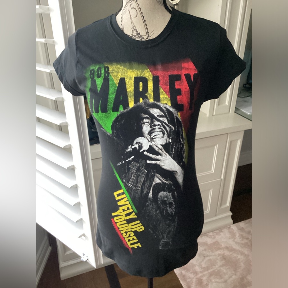 Vintage Y2K 2007 BOB MARLEY Live Your Life Graphic Cotton T-shirt Women SZ Small